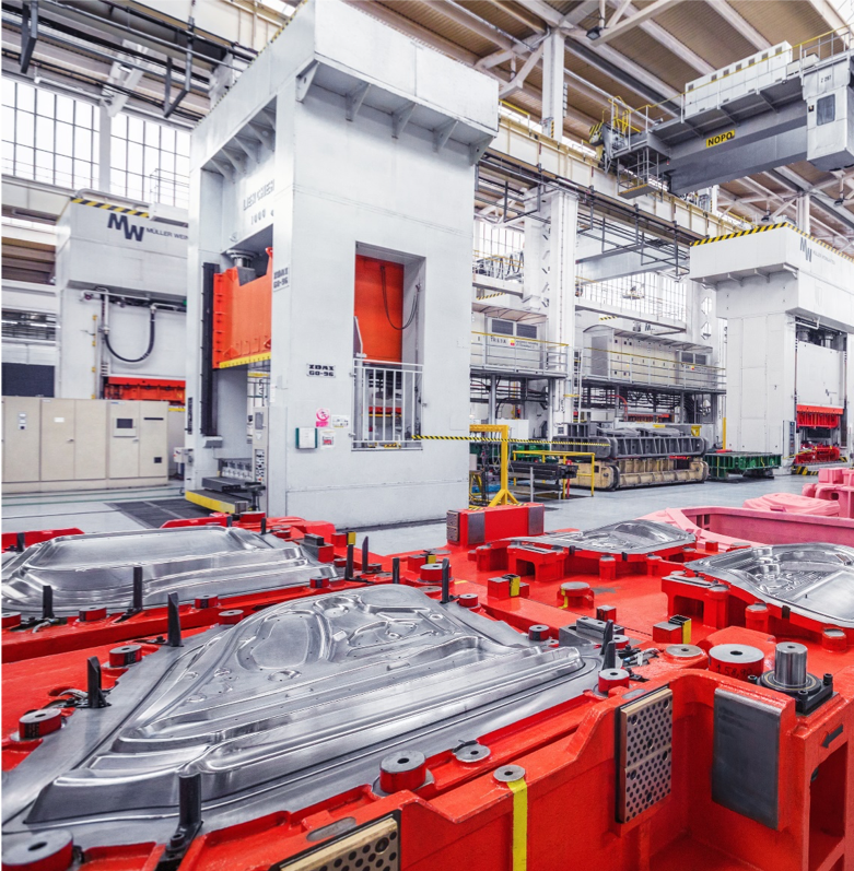 Revestimiento en molde de poliéster